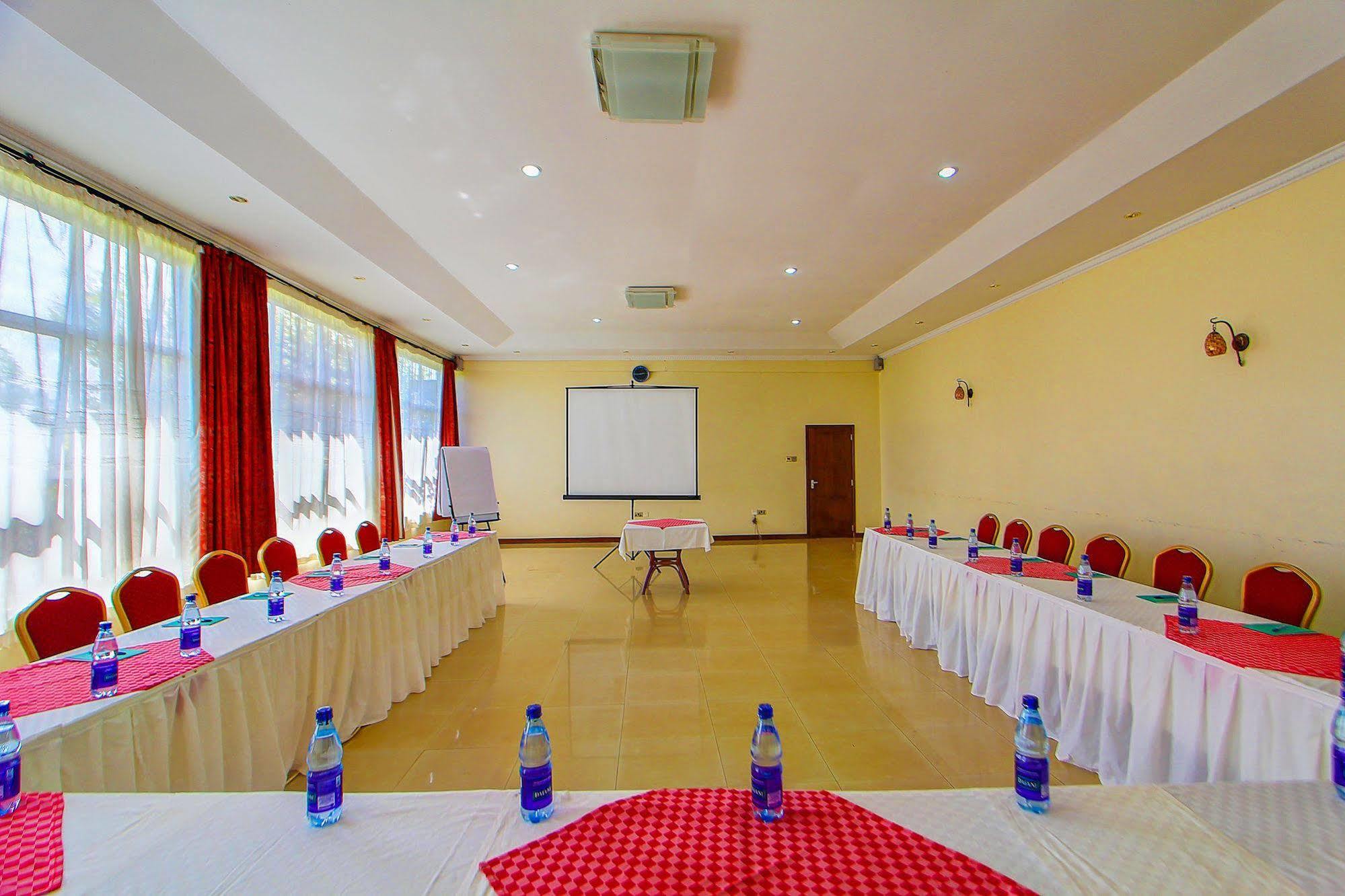 Poa Place Resort & Hotel - Where Nature Meets Comfort Eldoret Exteriér fotografie